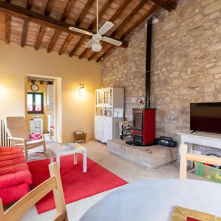 Gorgeous In Monte C,di Vibio Pg With Wifi Monte Molino